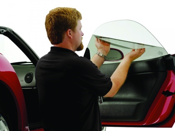 5 Top Reasons To Get Your Home/Car Tinted