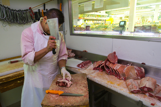 Topic 3 Businesses Related To Halal Meat